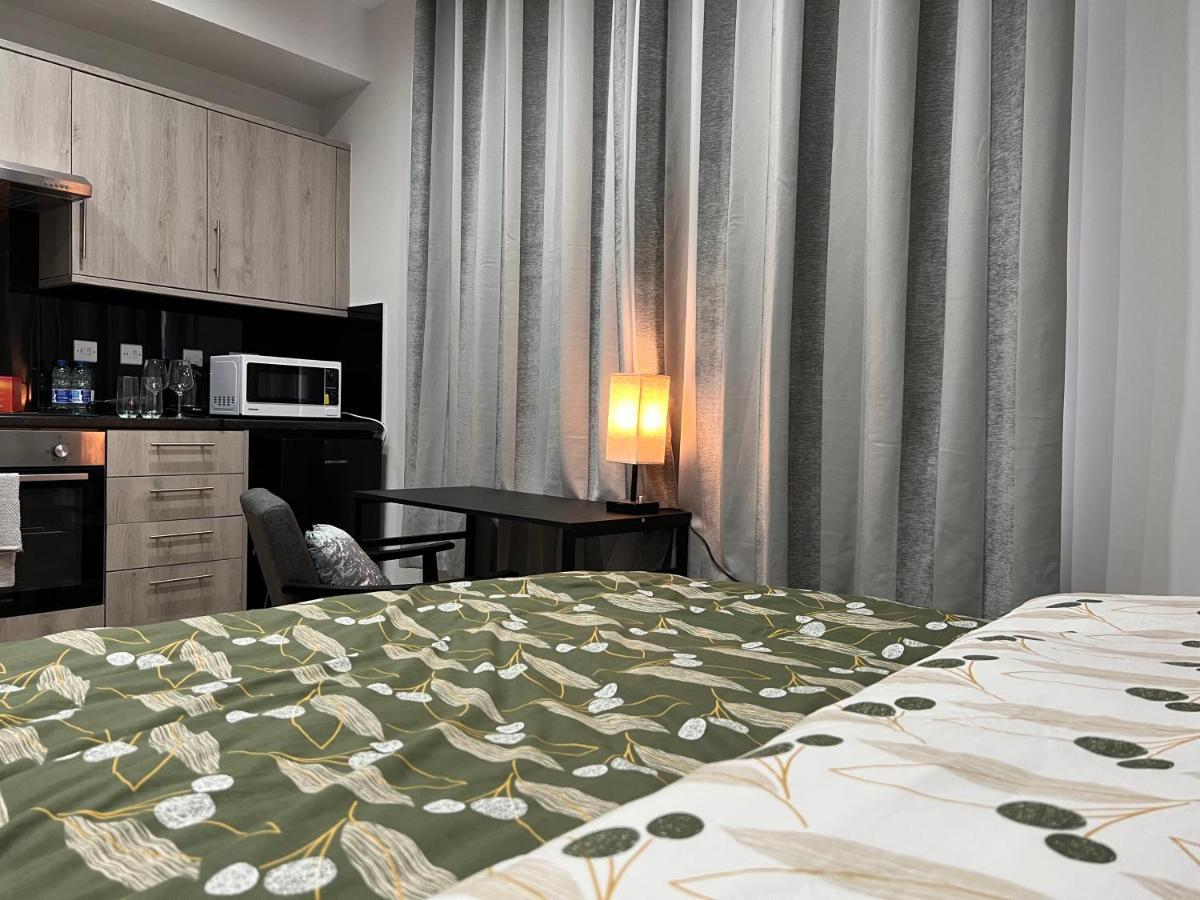 Hanwell The Grande Residence - Close To Central London & Next To Northfield Tube Station מראה חיצוני תמונה