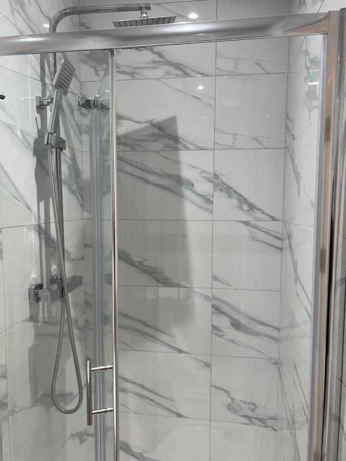 Hanwell The Grande Residence - Close To Central London & Next To Northfield Tube Station מראה חיצוני תמונה